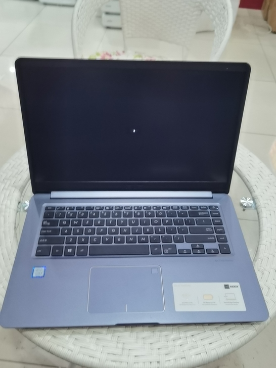 华硕X510UAr笔记本电脑