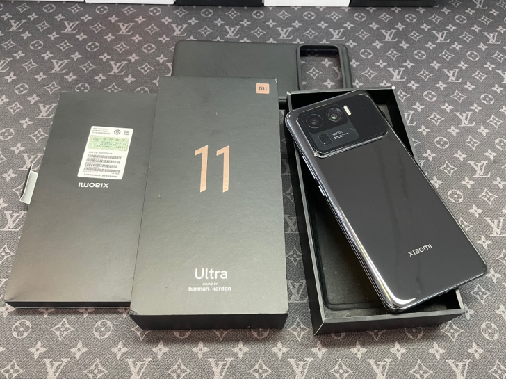 小米11 ultra 12+256G，保修...