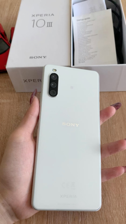 全套！索尼Xperia10iii  港版白...