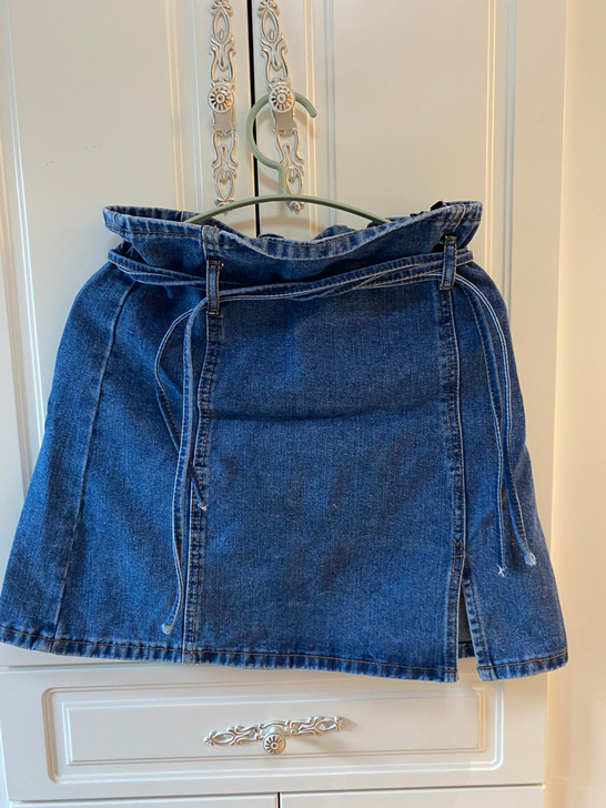 花苞裙T恤一套   全新