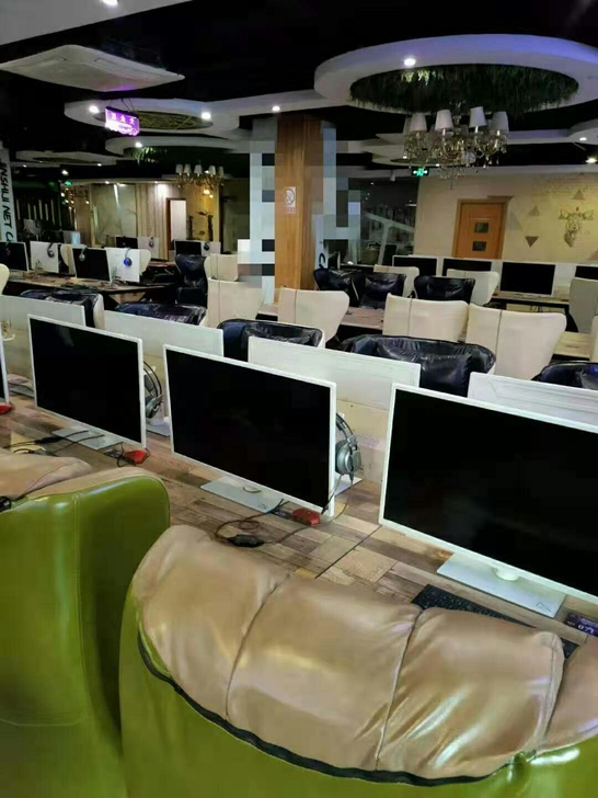 挥泪转让，网吧里面的电脑！受疫情影响，门店...