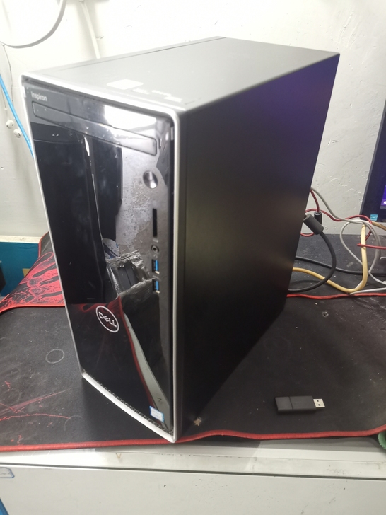 因上大学置换笔记本，出售个人的戴尔原装品牌...