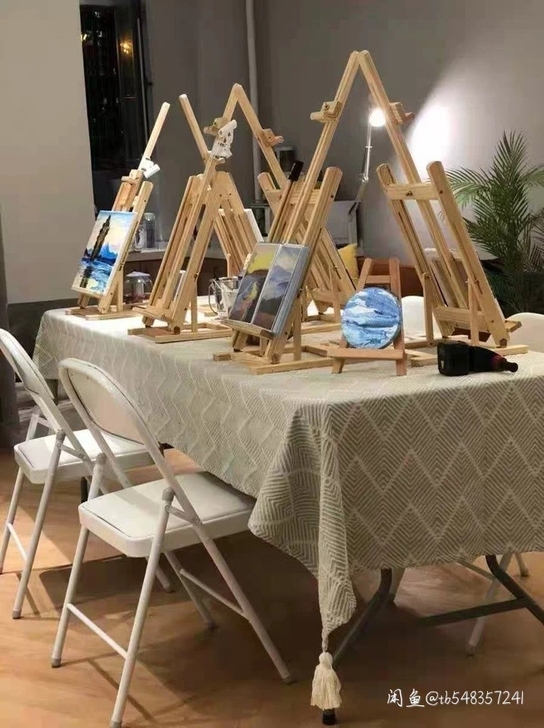 朋友店里的画架转卖 花架是全新，没有污垢颜...