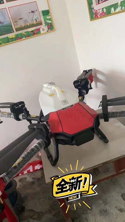 全新飞机低价出售。单手控。裸机，药箱，电池...