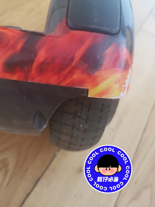 9成新平衡车,出售200块钱,锦州市内可送...