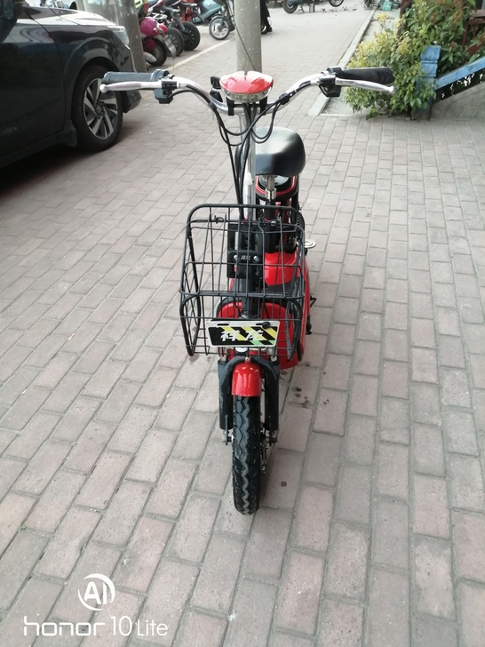 9成新祥龙电动车!4个电池!一次充电可以跑...