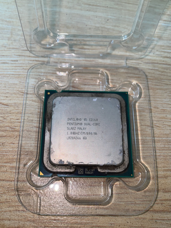英特尔 CPU  LGA775