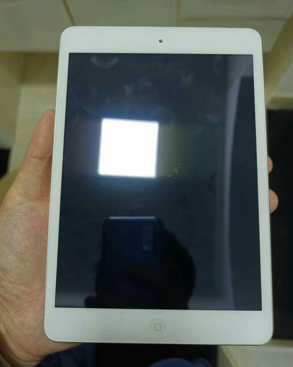 ipad mini2 32g，不议价原装机...