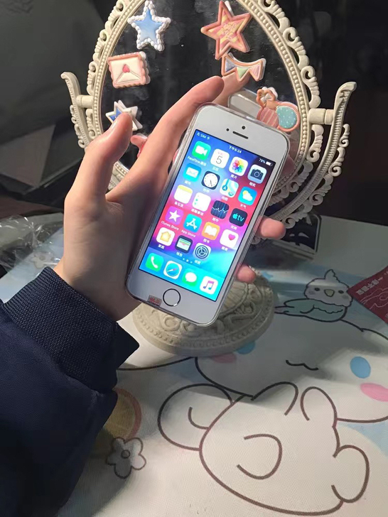 二手白色16GiPhone 5s移动4g备...