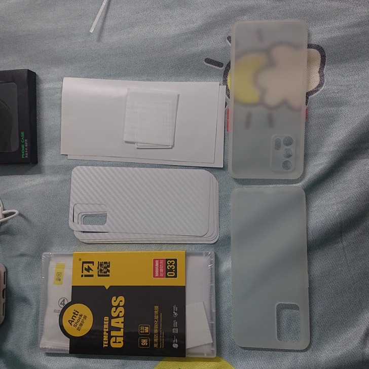 realme gt Noe 刚化膜，手机壳...