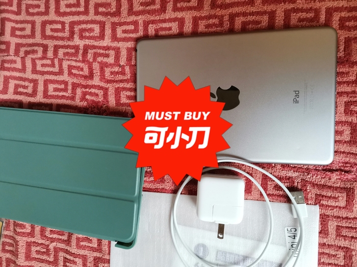 iPad个人闲着mini4银色港版64G，...