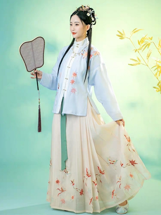 重回汉唐翩跹汉服女正品原创明制马面裙立领对...