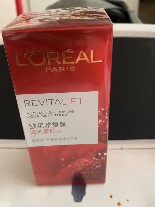 欧莱雅复颜清乳柔肤水