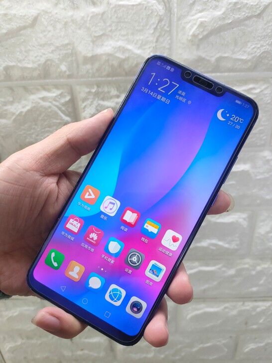 华为nova3，全网通4g高配版