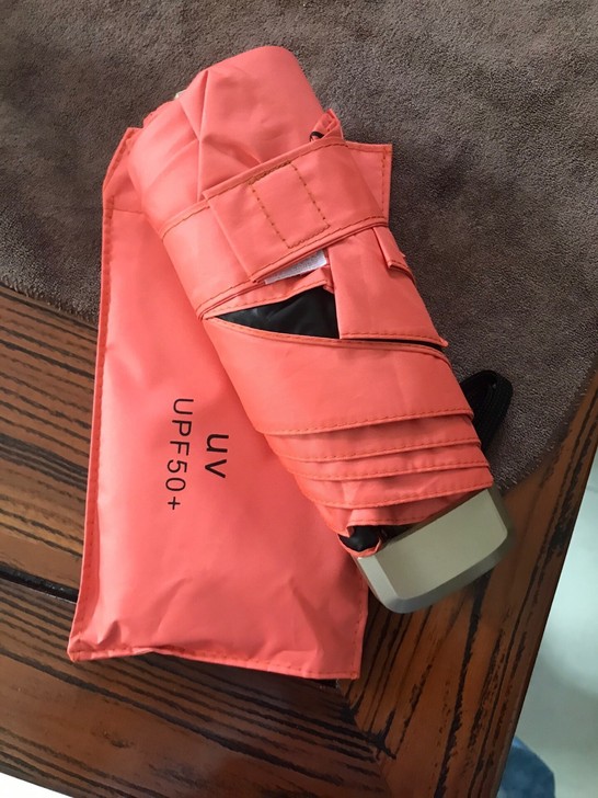 毕业咯去新城市工作了。转手三亚免税店买的雨...