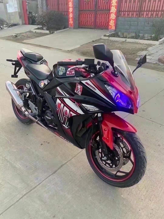 搬新家没地方放，低价出售川崎小忍者跑车，2...