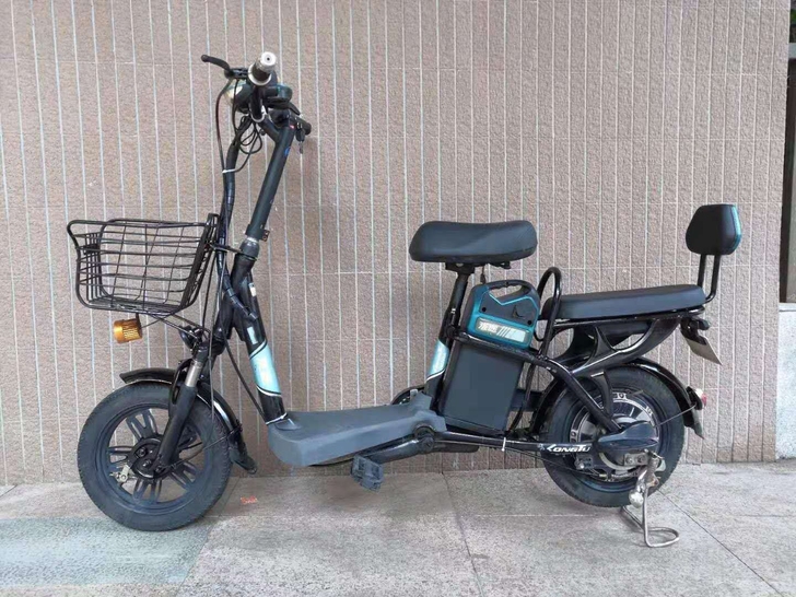 出租或出售雅迪电动车，爱玛电动车，电池可以...