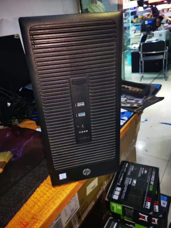 公司电脑升级淘汰下来的一批二手电脑，惠普2...