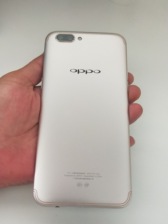 oppo r11p，6＋64，双卡，支持内...