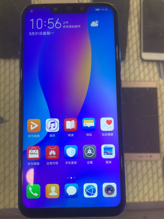 华为nova3i，4＋128G，无锁无帐户...
