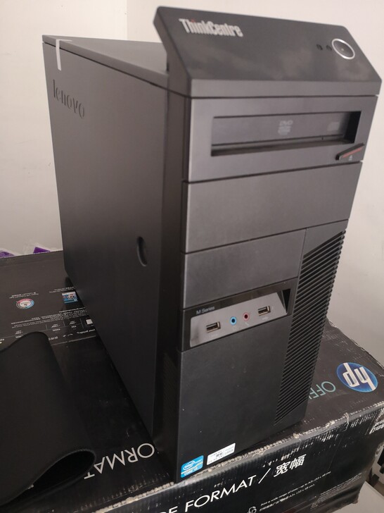 联想M8300T原装主机，层色几乎全新，基...
