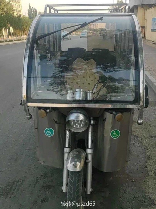 转让正规残疾三轮摩托车，机器没毛病！有需要...