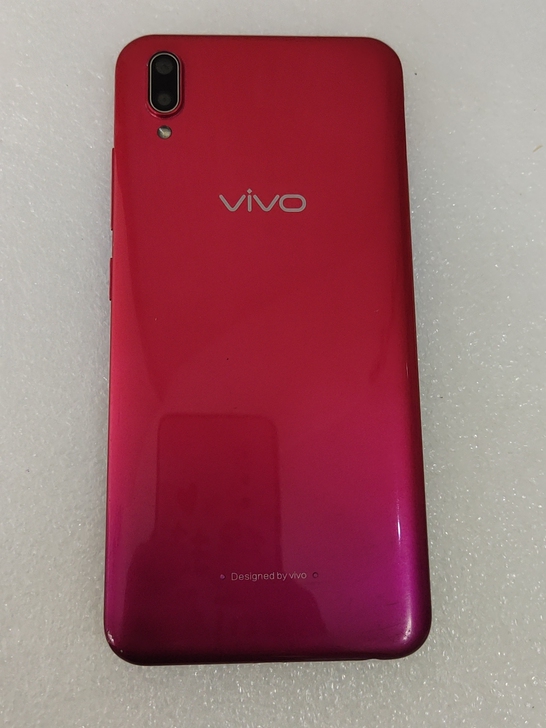 vivo Y93，4+64G，换过原装屏，...