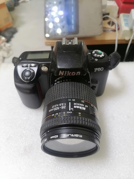 尼康F60单反相机