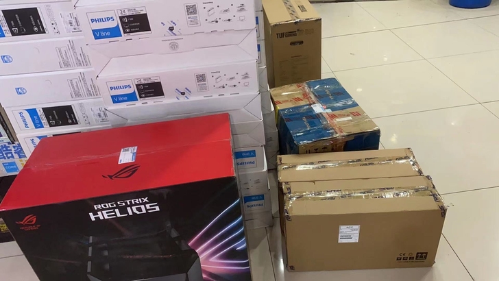 全新未拆封华硕ROG白色太阳神机箱+小白龙...