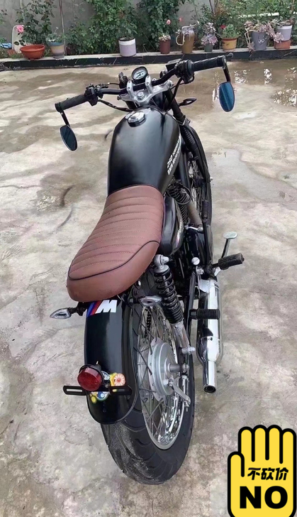 型号 复古摩托车 太子 宝马图标是贴的 我...