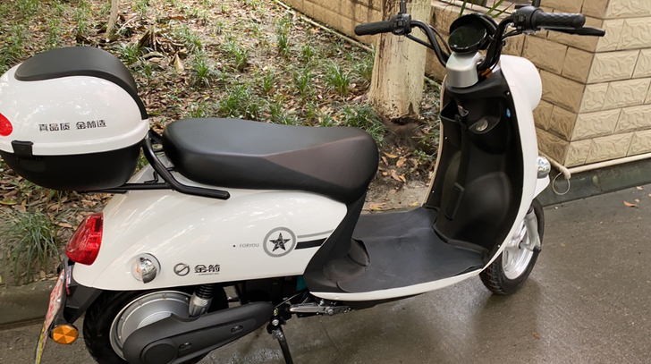 金箭电动车 去年将近十一月份买的 基本上没...