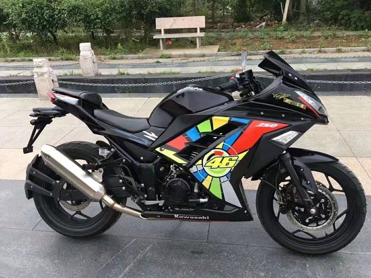 低价出售原版原漆川崎小忍者46号，双杠35...