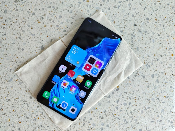 魅族18 ，12+256，95成新，只用了...