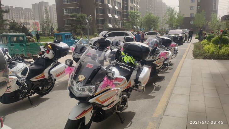 #同城帮帮忙#婚车租赁，开业静展，摩托巡航