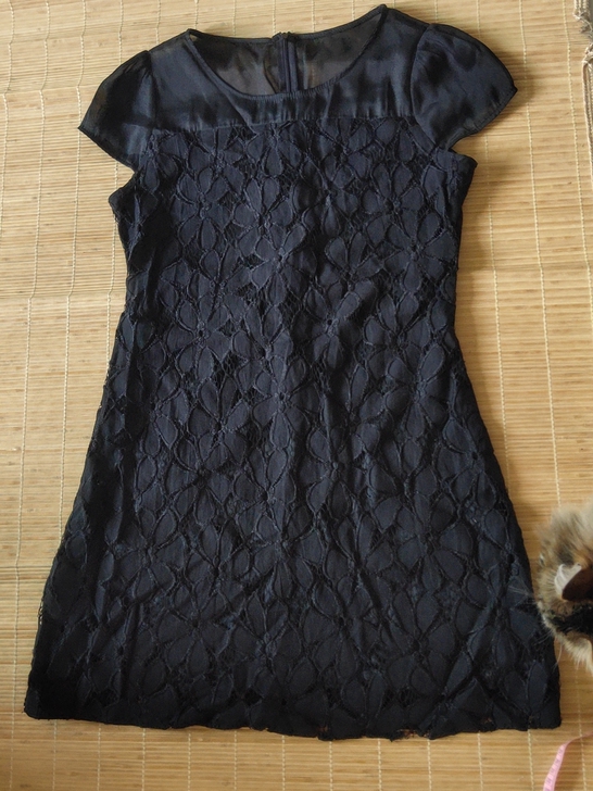 裙长85,胸围96,腰围82,拉链在后面,...