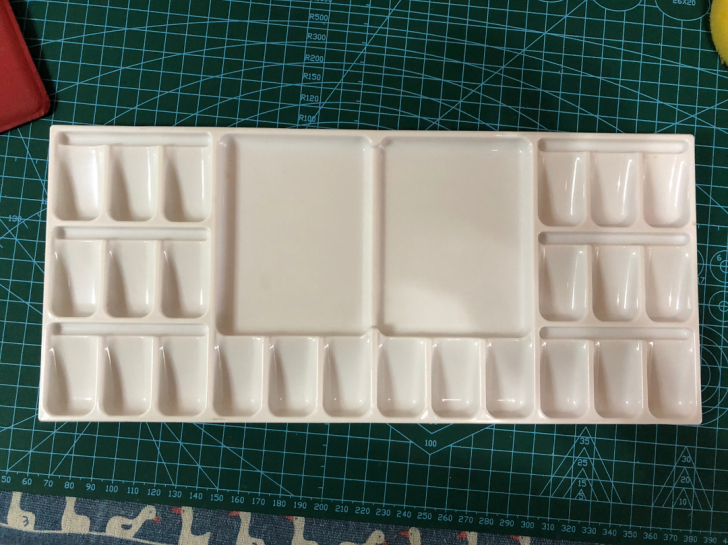 水彩小工具 水彩颜料盒 调色盒 保湿盒