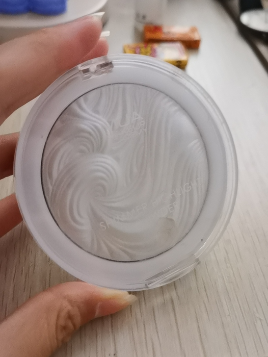 出 MUA 高光