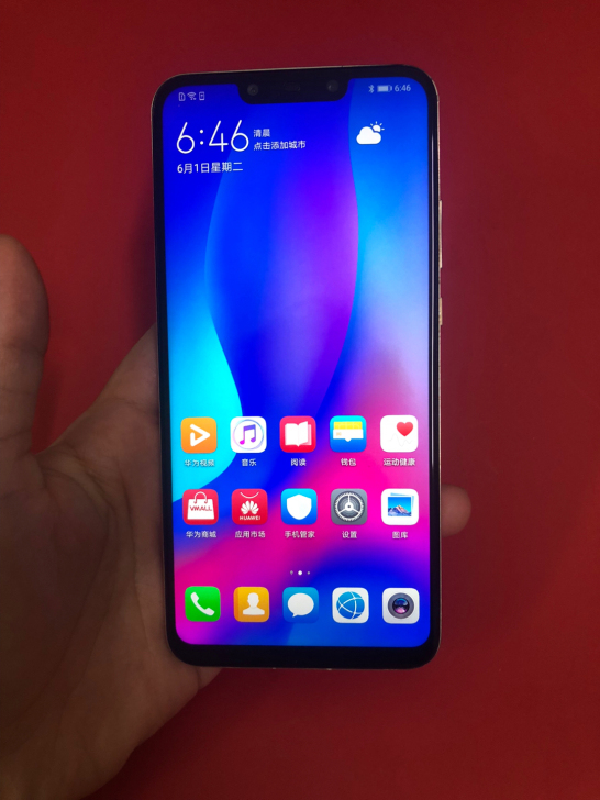 华为nova3手机。  6+128 已退出...