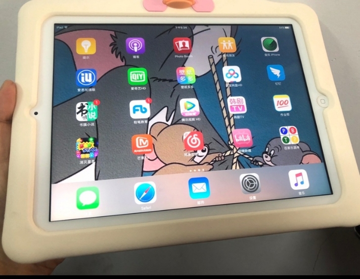 闲置转让女大学生自用iPad2苹果平板电脑...