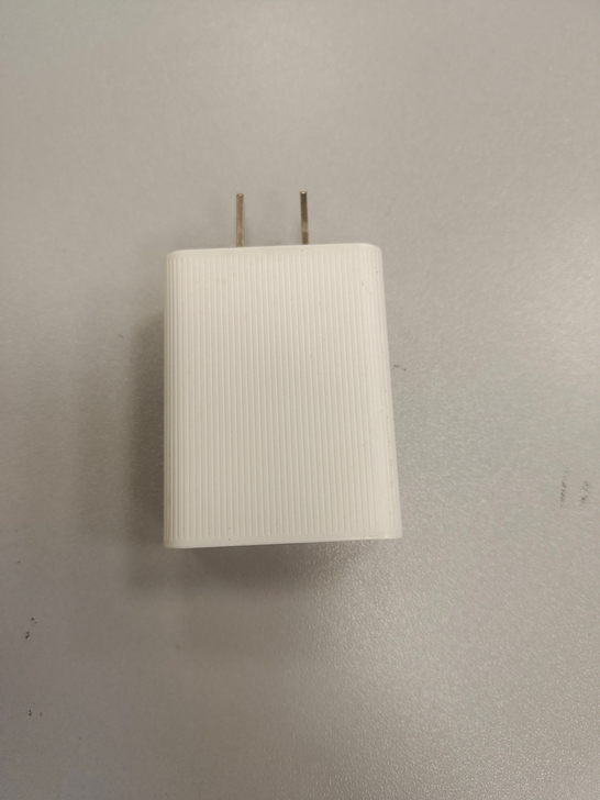锤子 18W快充 手机不在了,仅剩充电头