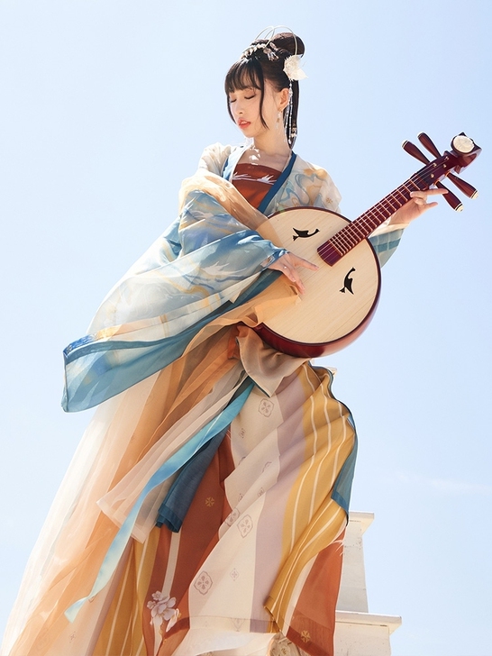 出【十三余 小豆蔻儿】[白燕天女] 印花广...