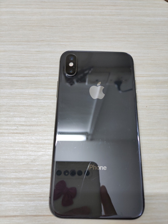 国行全网通版的iPhone x ，64G的...