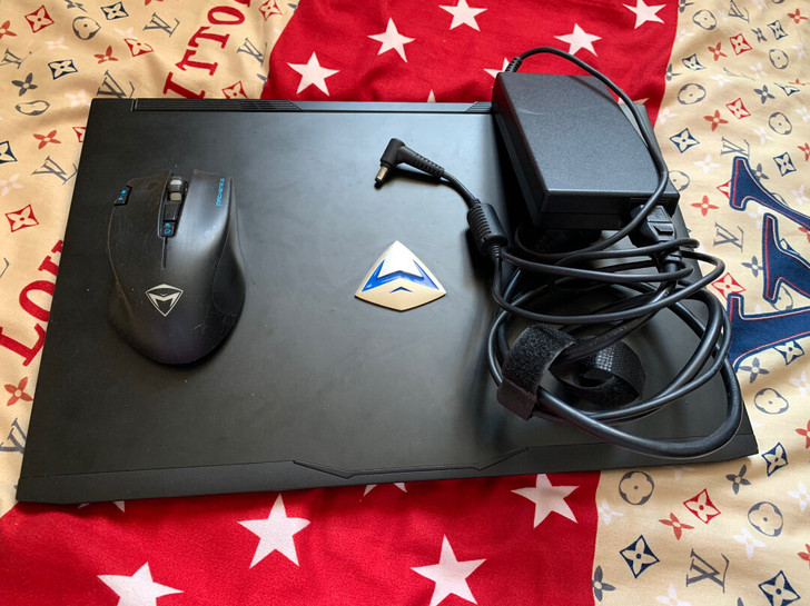 自用机械师F57-D1,99新,买了台式机...