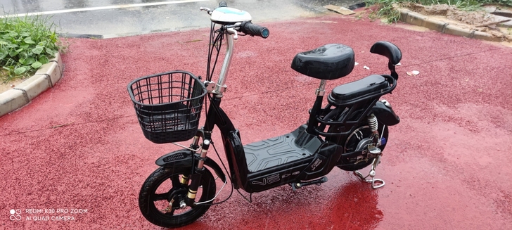 个人一手电动车,一周内刚换的新电池,现要去...