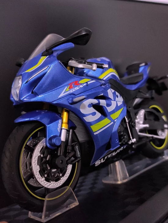 不是我吹！看到这辆铃木GSXR1000摩托...