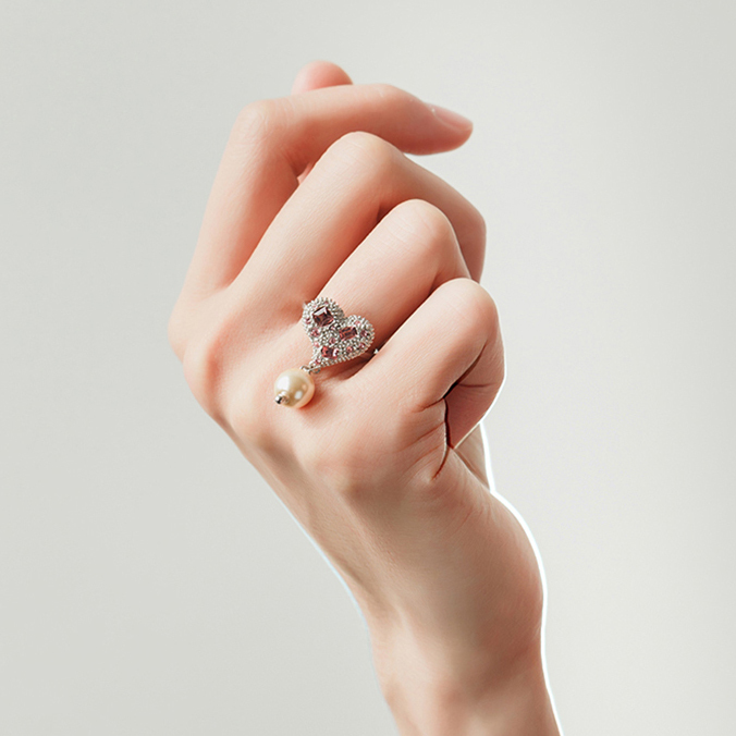 泡芙定制 风柔日薄春衫早 一点珠光仙女自琼...