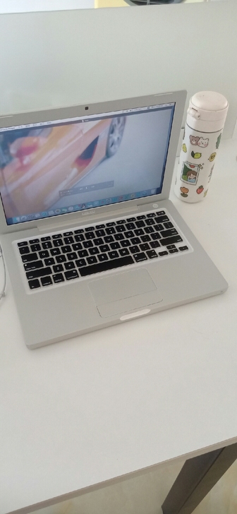个人转让闲置自用的笔记本19年买来的女生自...