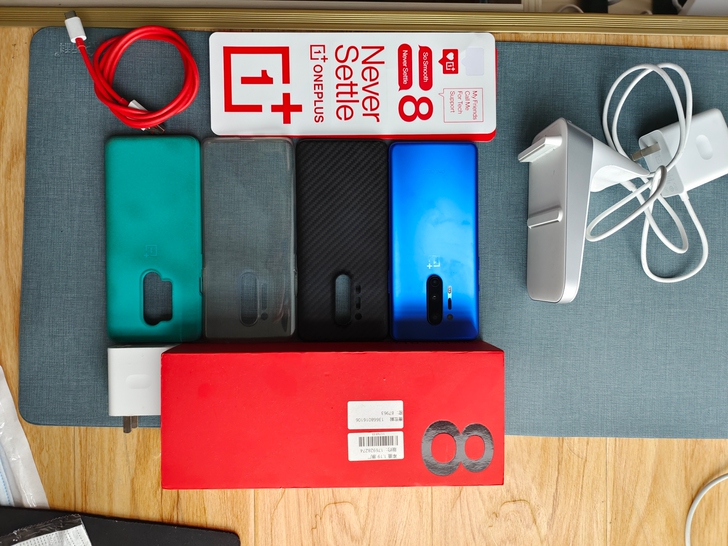 一加8pro12+256成色如图