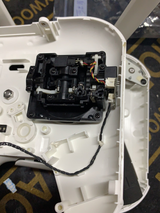 小米无人机遥控器 维修 遥杆失灵 灯不亮 ...