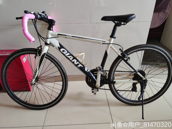 出捷安特公路车,8成新,车况良好,功能都没...